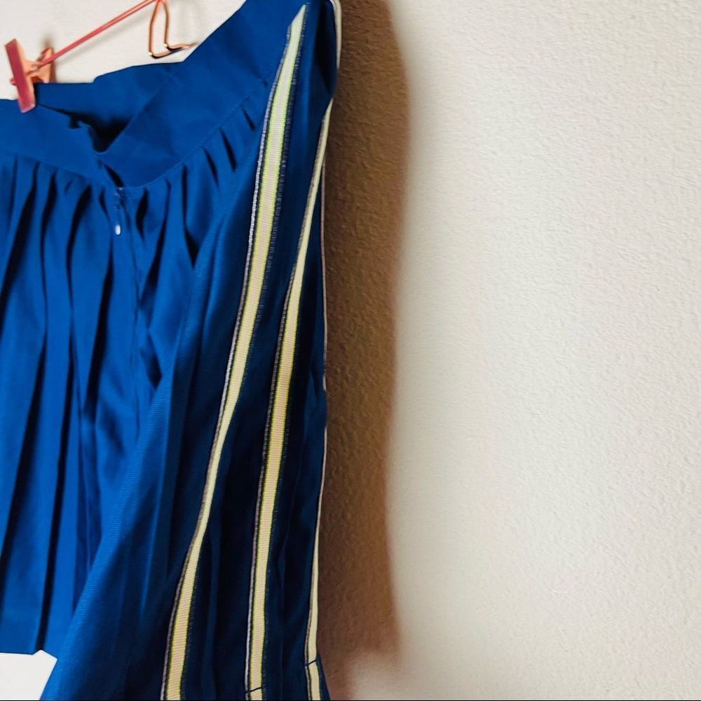 EUC Vintage adidas Navy Pleated Tennis Skirt  - Small - Picture 5 of 6